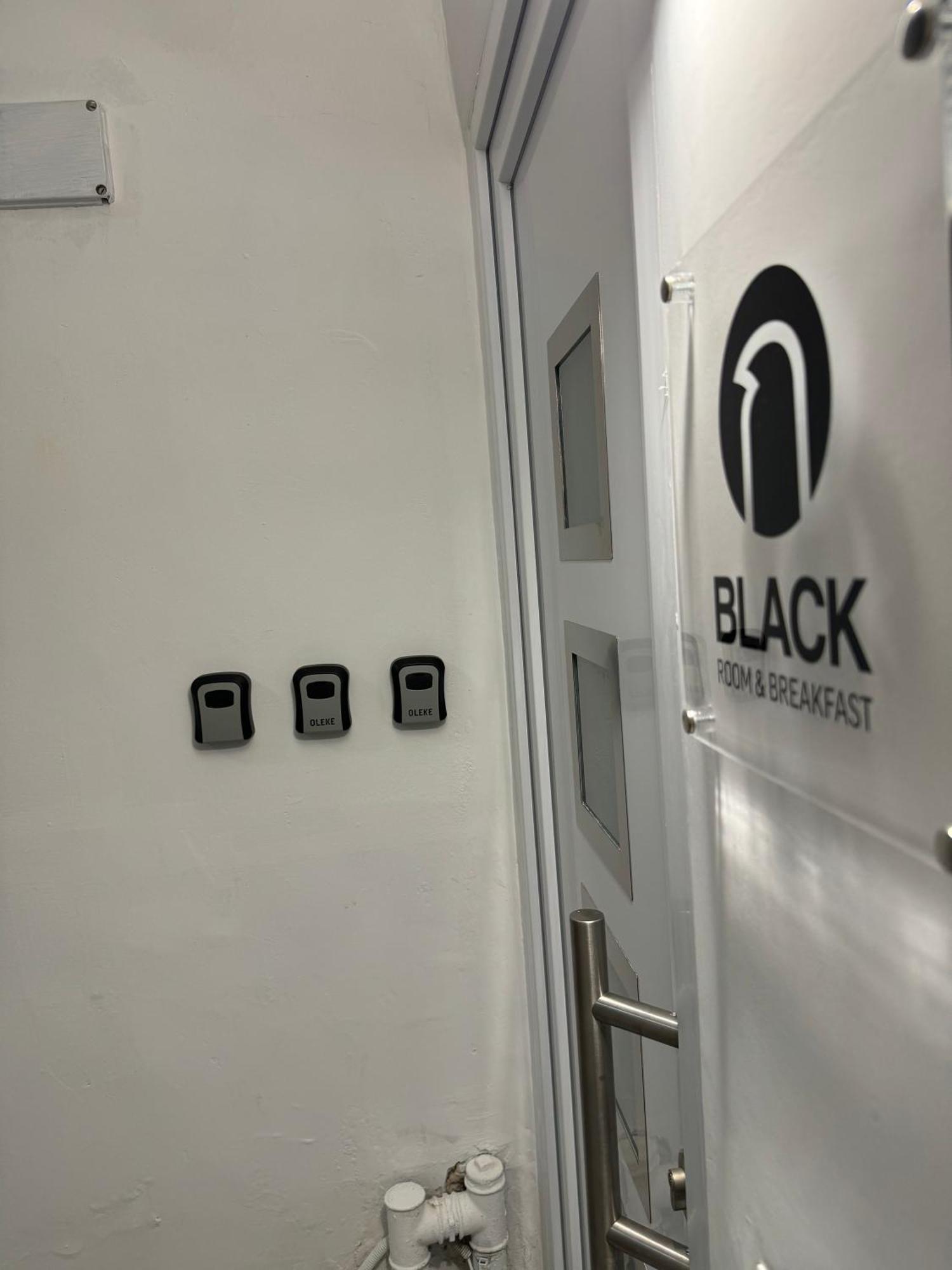 Black Room & Breakfast Bari Luaran gambar